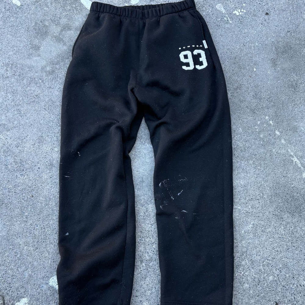Men’s XS baggy sweatpants sumwon